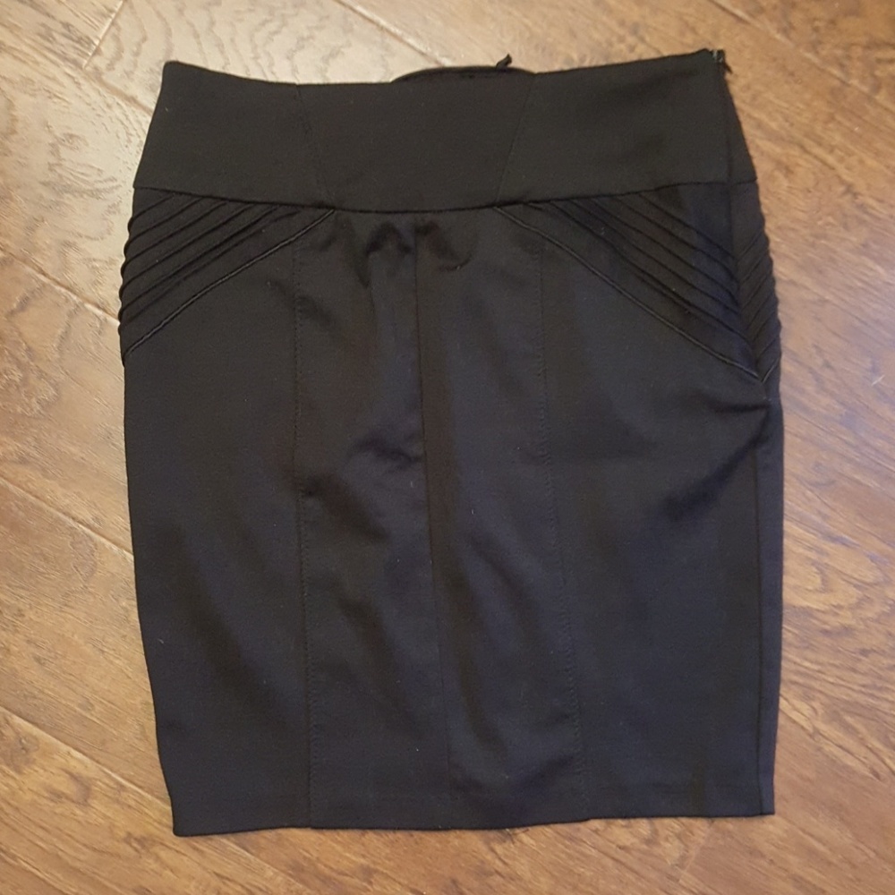 Black pencil skirt